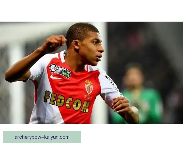 姆巴佩年龄优势引领年轻球员表现，未来潜力备受关注